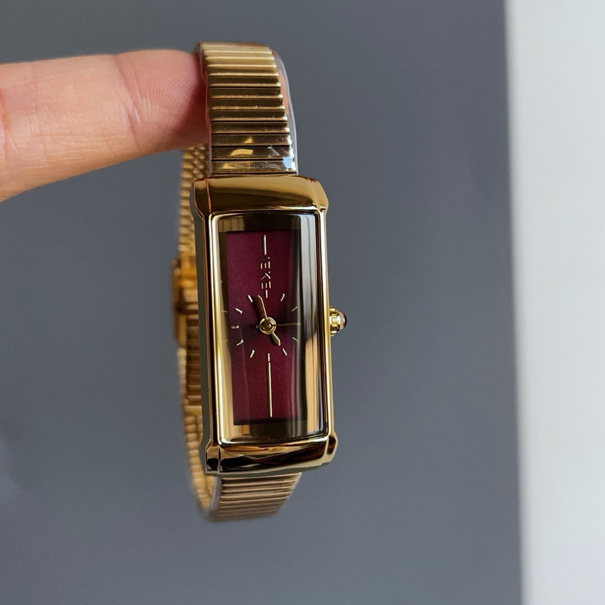 Minimalist Geometric Dail Stainless Steel Watch
