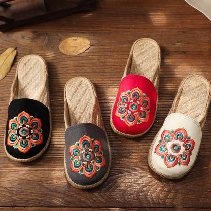 Creative Rural Retro Ethnic Style Embroidered Slippers Women Multicolor Soft And Comfortable Sandals
