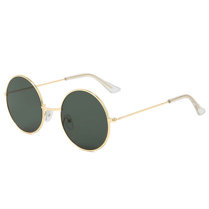 Retro Circular Sunglasses for Men - Vintage Photography Style