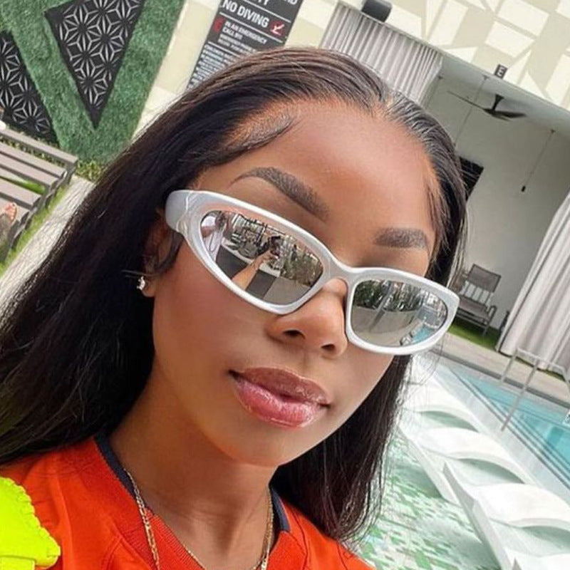 Trendy Y2K Oval Frame Sunglasses with UV400 Protection