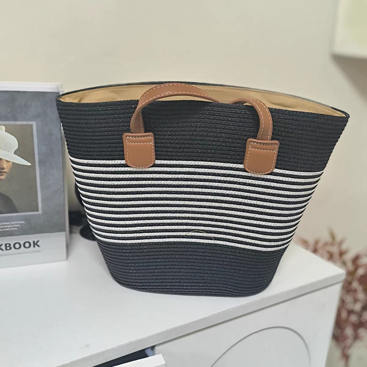Women's Summer Straw Tote Bag Large Capacity Woven Shoulder Bag