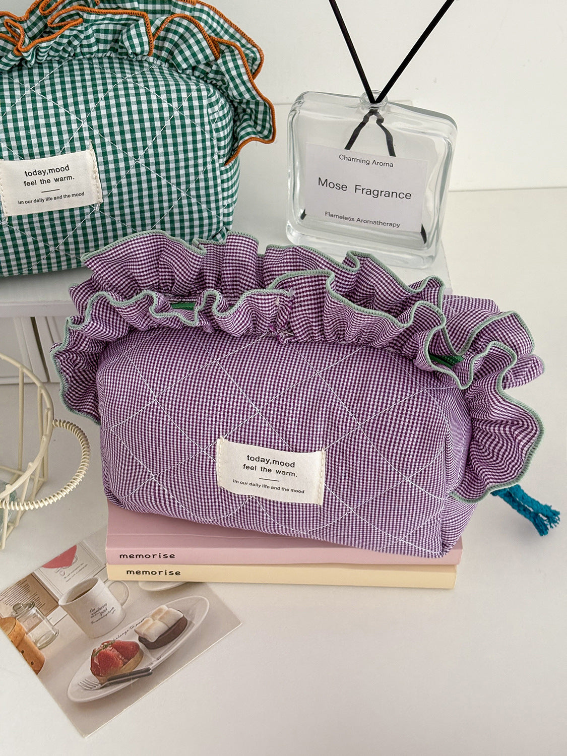 Colorful Checkered Storage Bag Cotton Cozy Design for Everyday Use