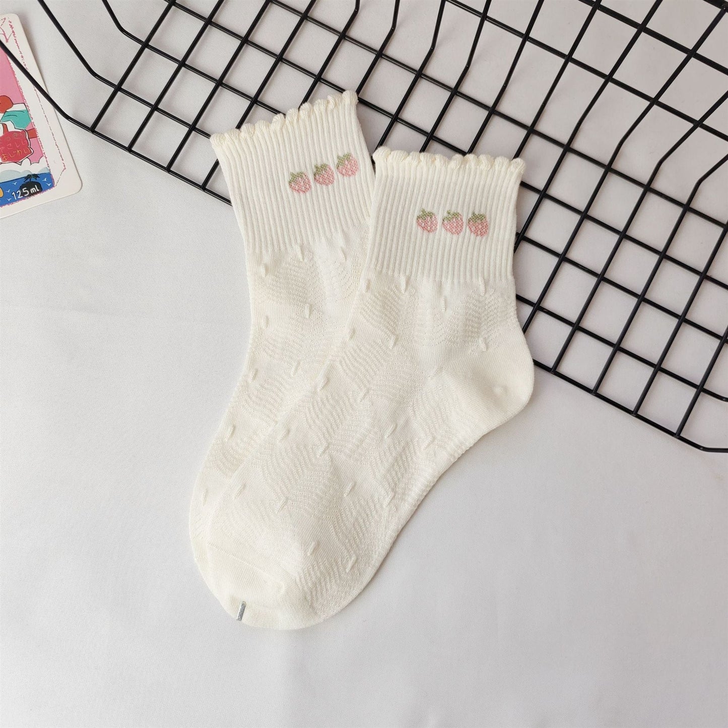 Rufia - Strawberry &amp; Heart Pattern Crew Socks
