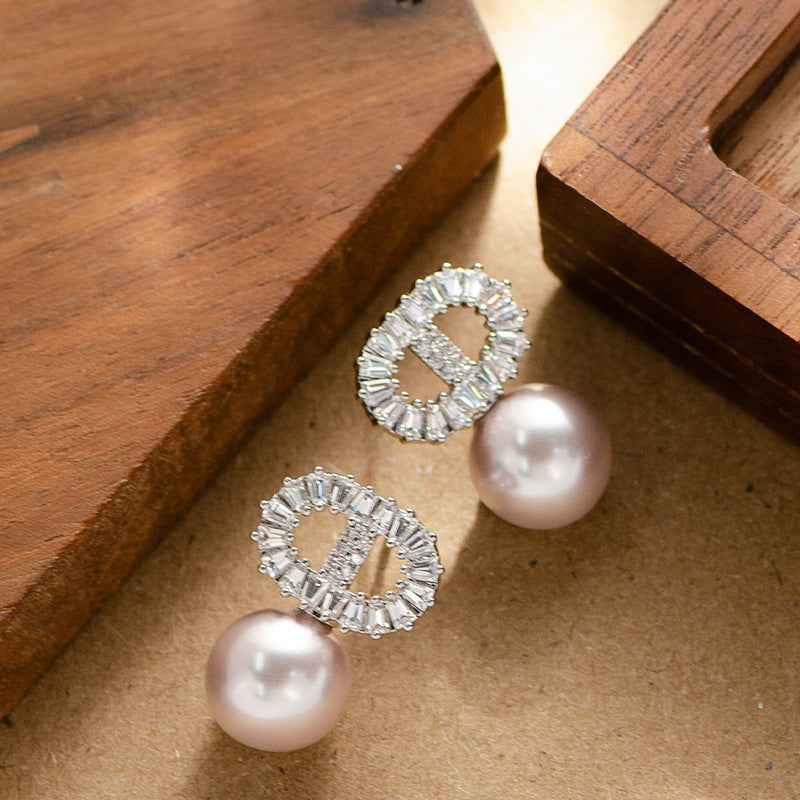 Elegant Cd Letter Pearl Stud Earrings With Rhinestones