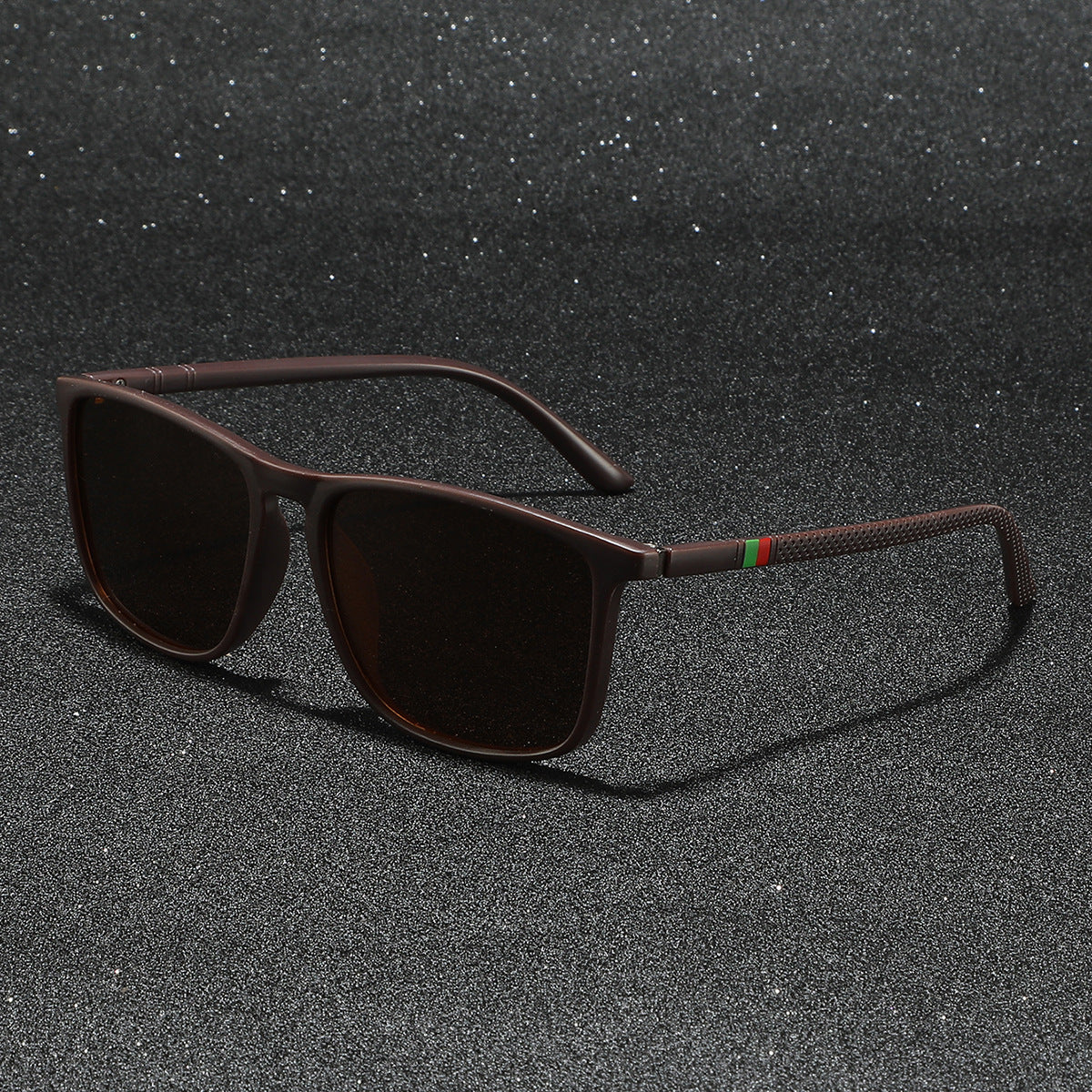 Men's and Women's Retro Classic Polarized Sunglasses Stylish Driving Glasses
