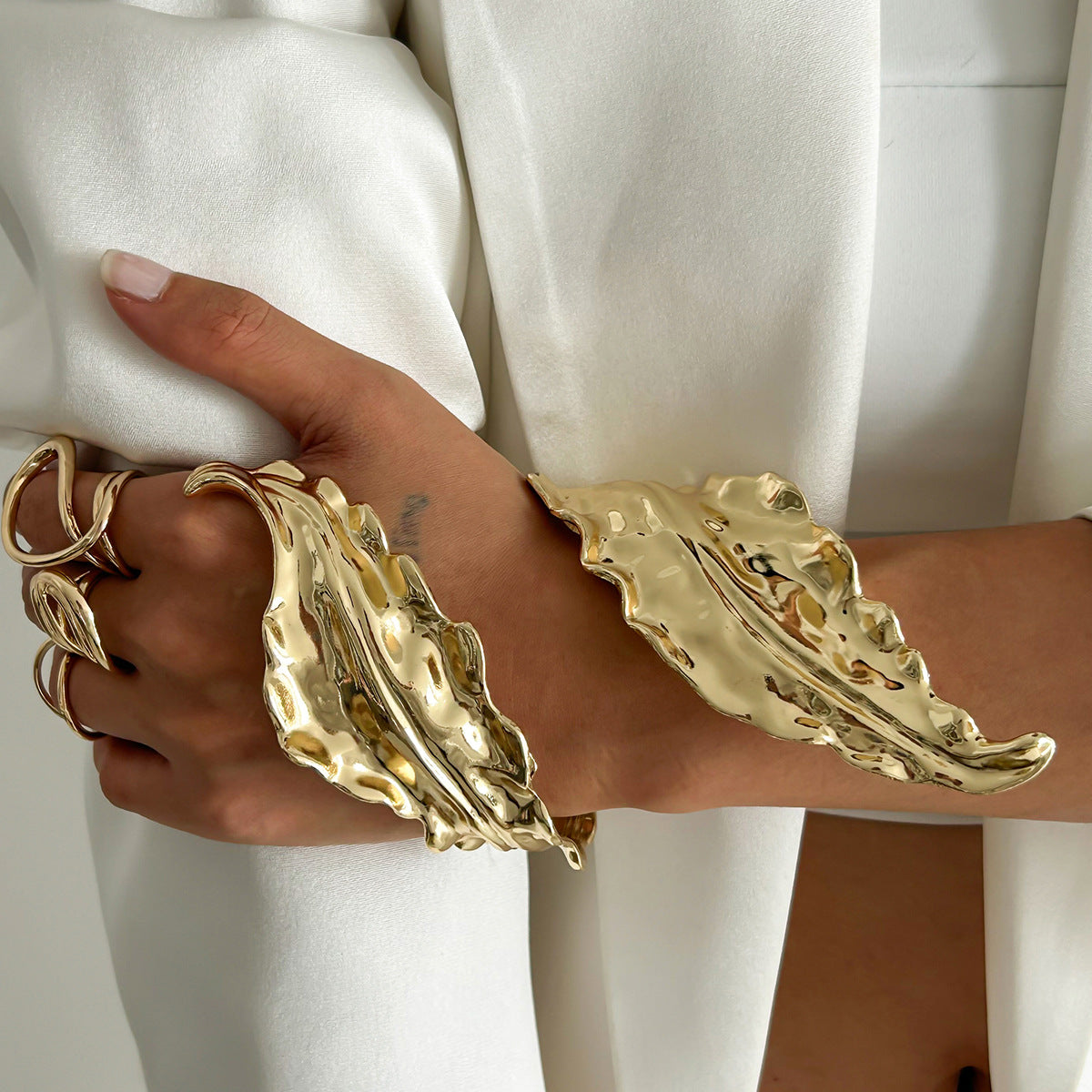 Exaggerated Leaf Wrap Bracelet Set Metallic Open Bangle