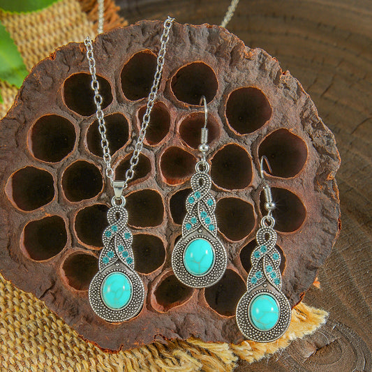 Turquoise Vintage Style Earrings Necklace Set