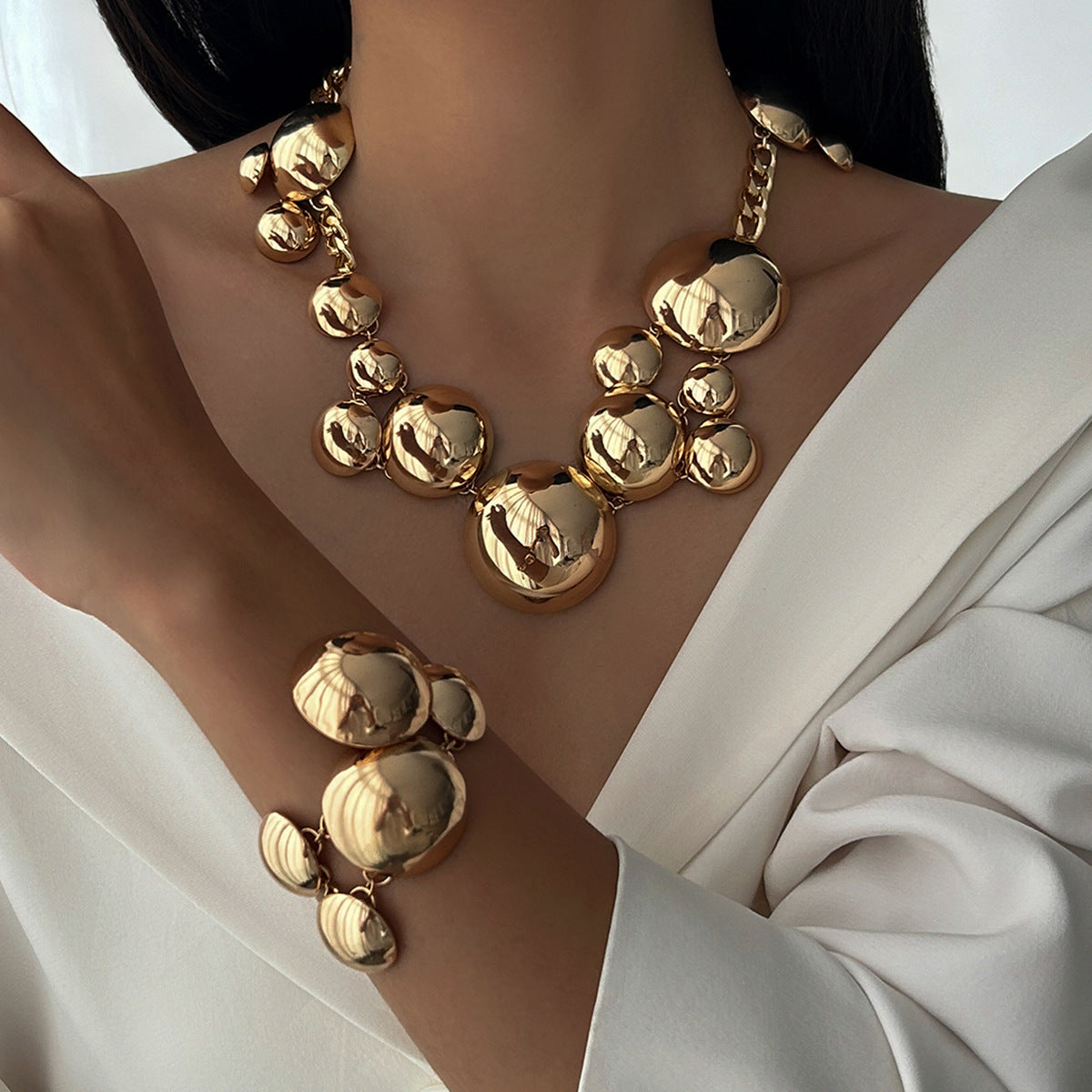 Trendy Geometric Metal Pendant Necklace And Bracelet Set