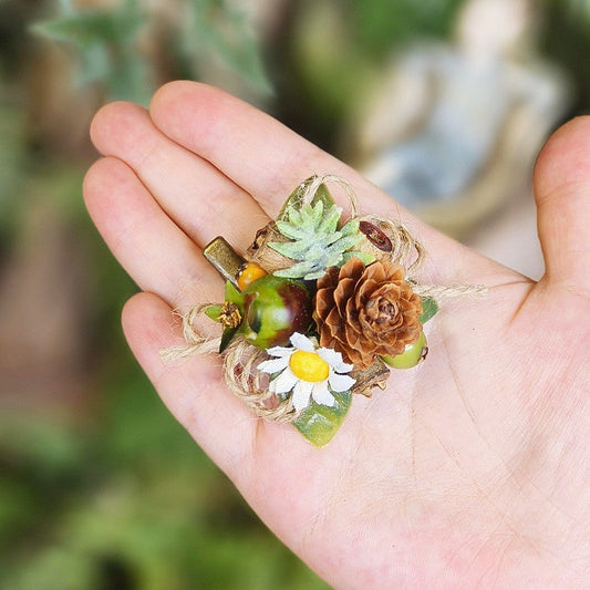 Forest-Themed Autumn Leaves Pinecone Hair Clip