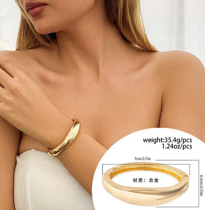 Metallic Drop Huggable Bracelet Trendy Fashion Spring Bracelet