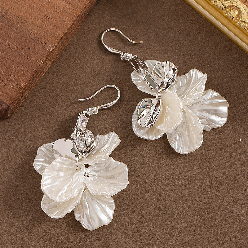 Elegant Floral Petal Earrings With Zirconia