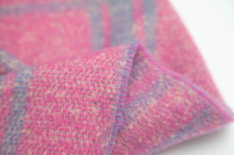 Vintage Jacquard Plaid Triangle Soft Scarf