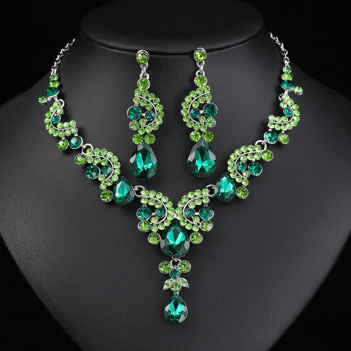 Elegant 3-Piece Necklace and Earring Set for Bride