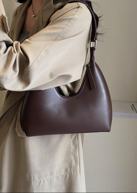 Shoulder Baguette Bag In High Quality Pu
