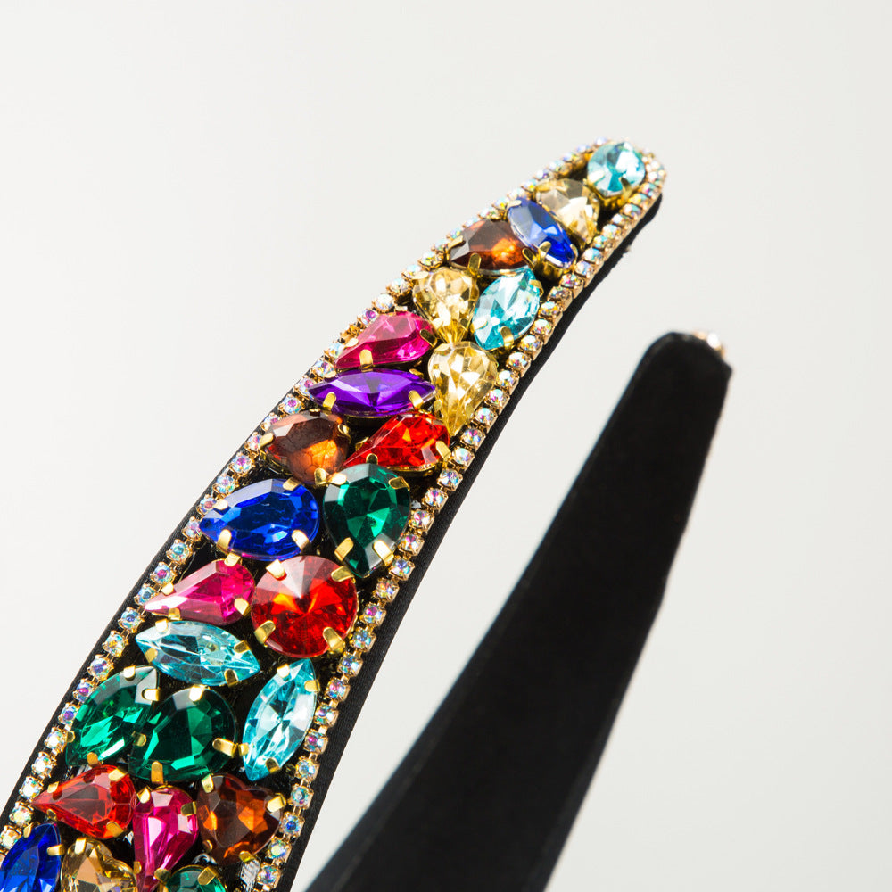 Fashionable Baroque Headband With Rhinestones For Women