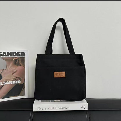 Minimalist Canvas Tote Bag Casual & Stylish