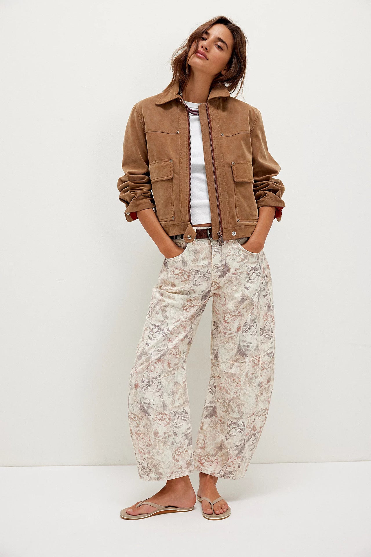 Casual Loose Mid-Rise Women's Denim Pants with Cartoon Patterns