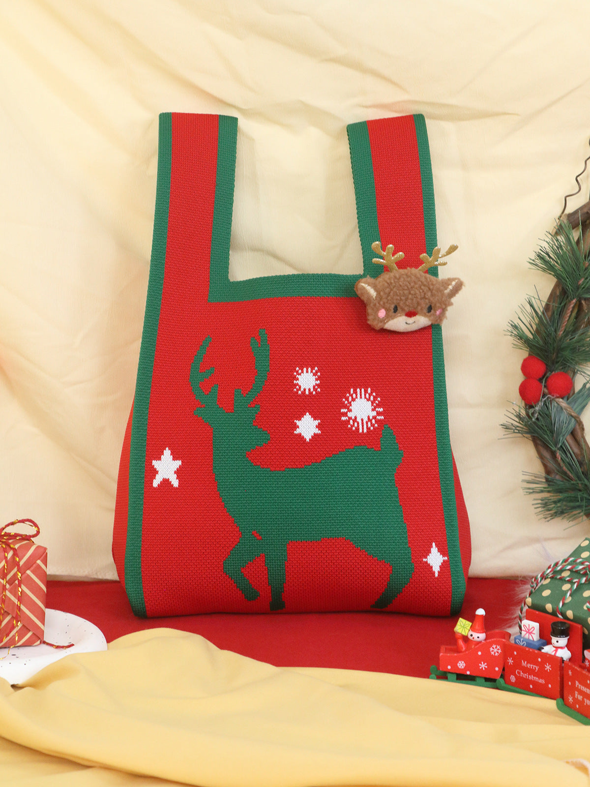 Merry Christmas Wristlet Knit Gift Bag
