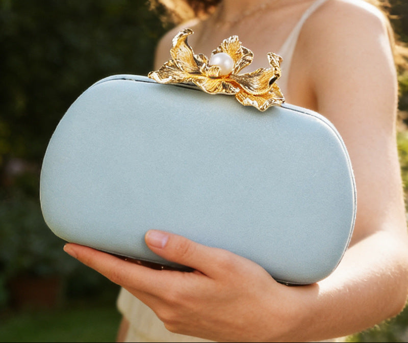 Chic Floral Evening Clutch Bag in Pastel Colors