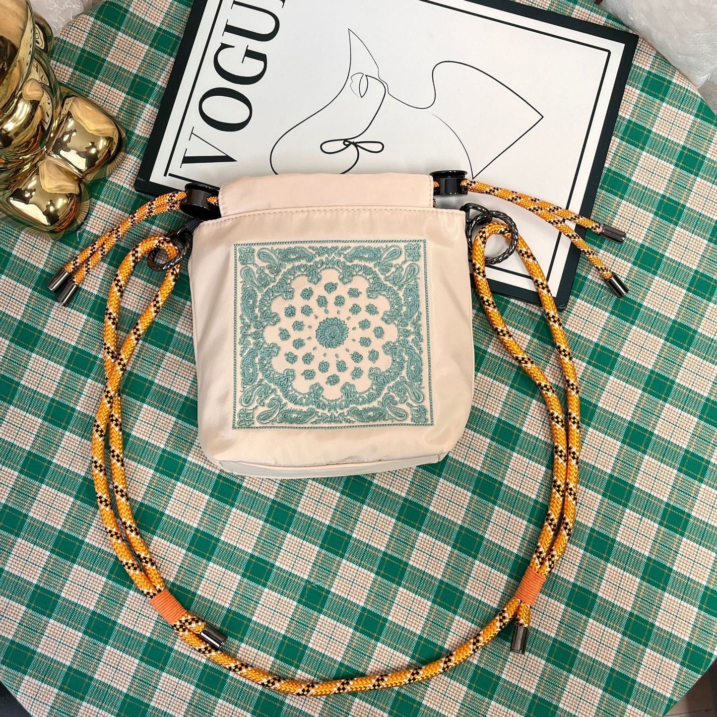 Mini Simple Embroidered Shoulder Bag