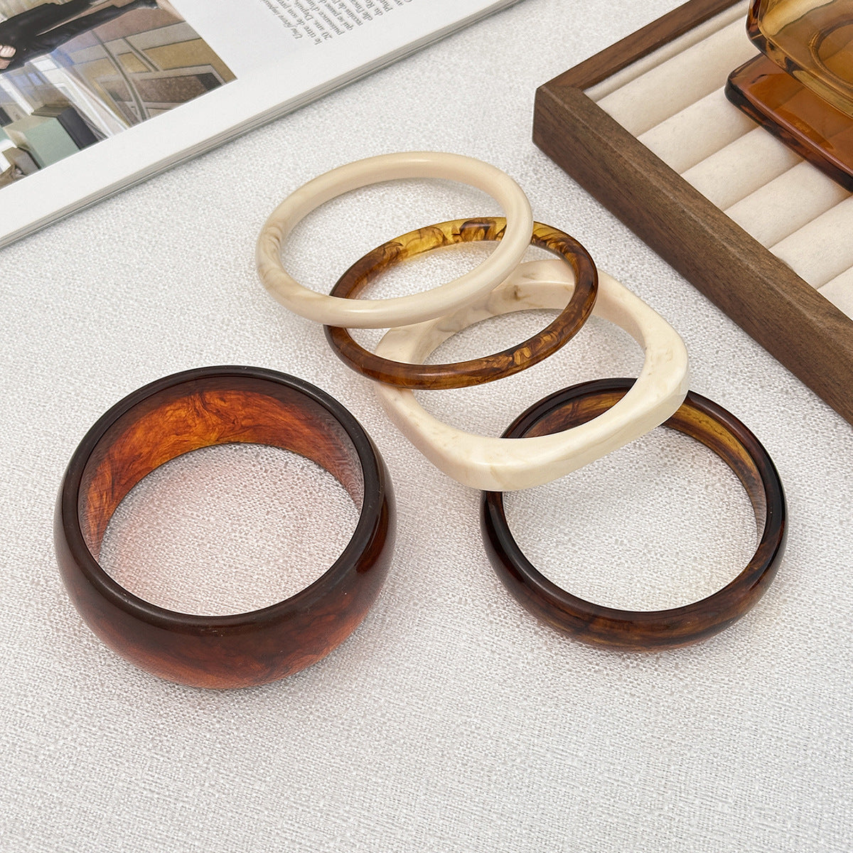 Irregular Geometric Ombre Acrylic Wide Bracelet Stylish Resin Thin Bangle
