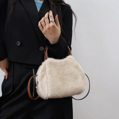 Minimalist Solid Color Fluffy Fuzzy Handbag