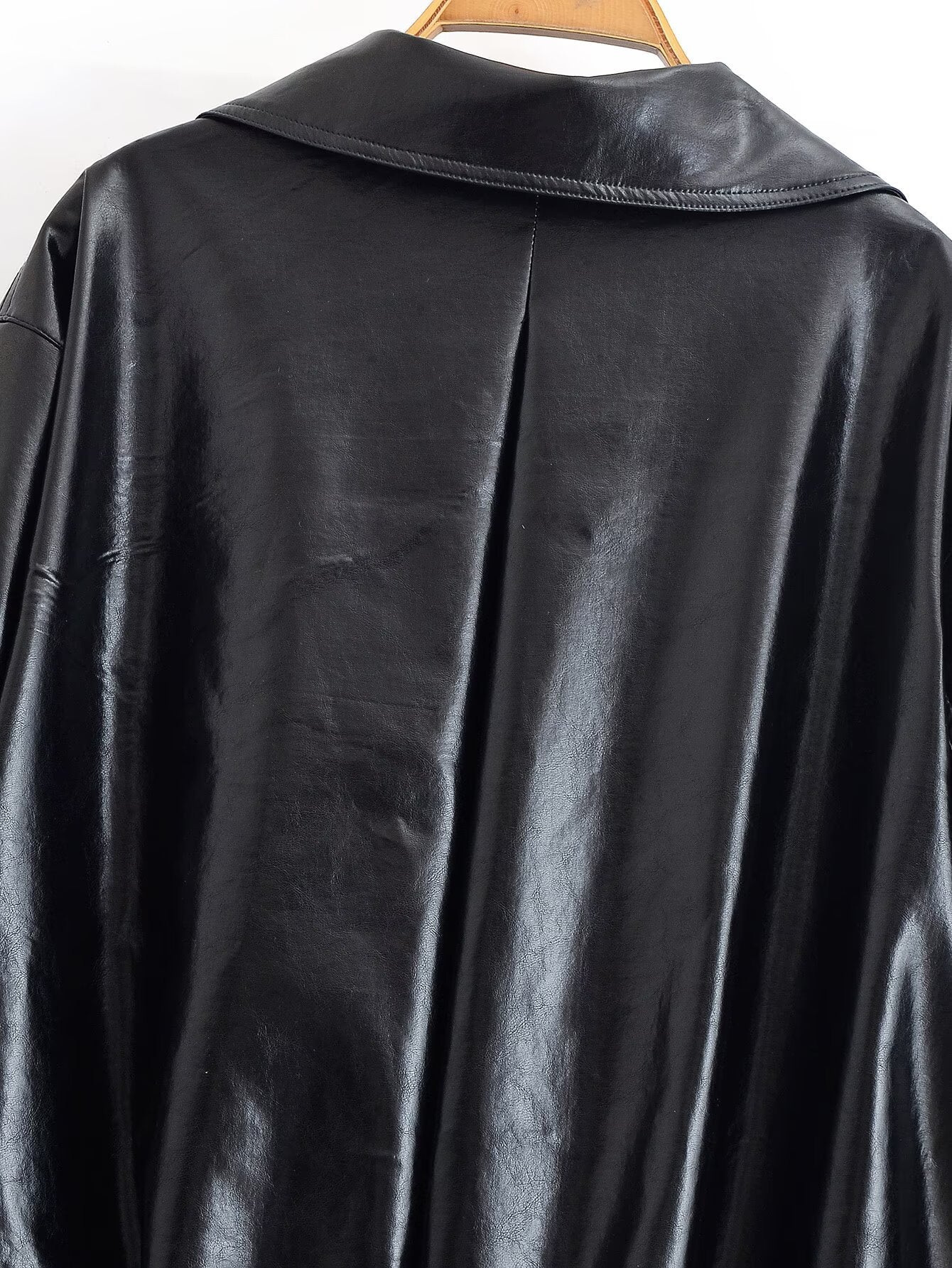 Cool Lapel Pleated Leather Jackey