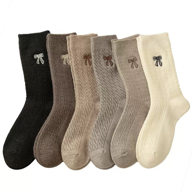 Simple Thicken Warm Bow Embroidery Crew Socks