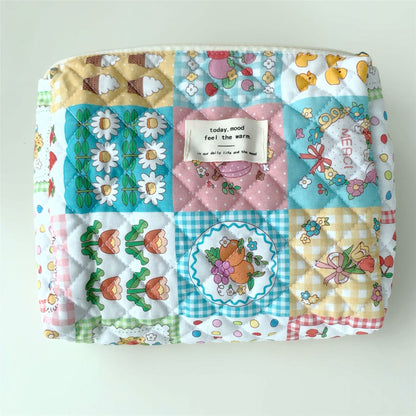 Flowal Print Simplle Make Up Bag
