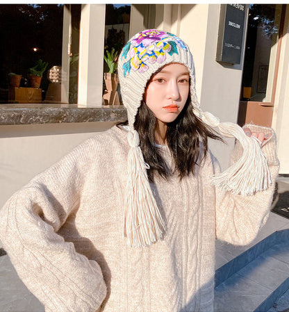 National Embroidered Women'S Fall And Winter Versatile Thickened Warm Ear Protection  Wool Hat Knitting Sweet And Lovely