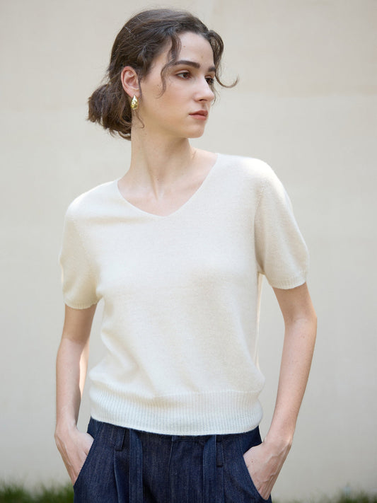 Luxury Cashmere V-Neck T-Shirt with Silk Blend