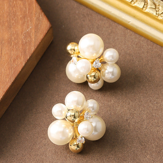 French Elegant Pearl Floral Stud Earrings For Women