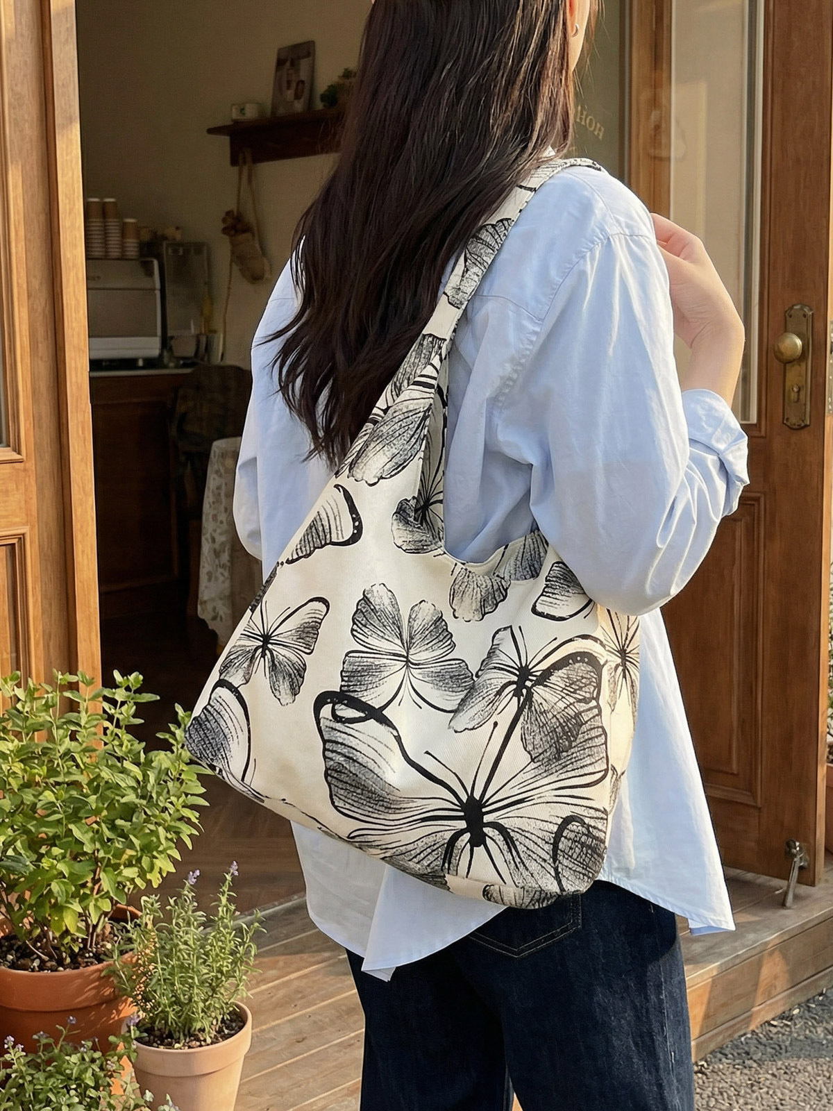 Trendy Butterfly Print Shoulder Bag Casual Beach Tote