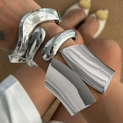 Geometric Cross-Design Alloy Bracelet Set