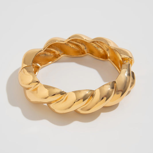 Artistic Curved Edge Alloy Bracelet Set with Irregular Design