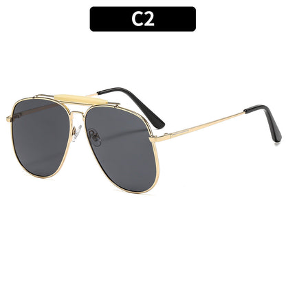 Trendy Metal Frame Retro Sunglasses for Men and Women