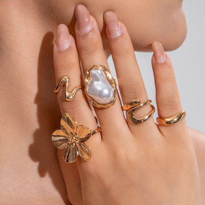 Flower-Decorated Pearl Ring Set Retro Baroque Geometric Rings