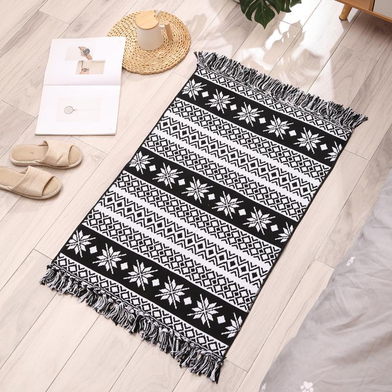 Nordic Style Cotton Tassel Woven Floor Mats Bedroom Bedside Mats Simple Modern Carpets