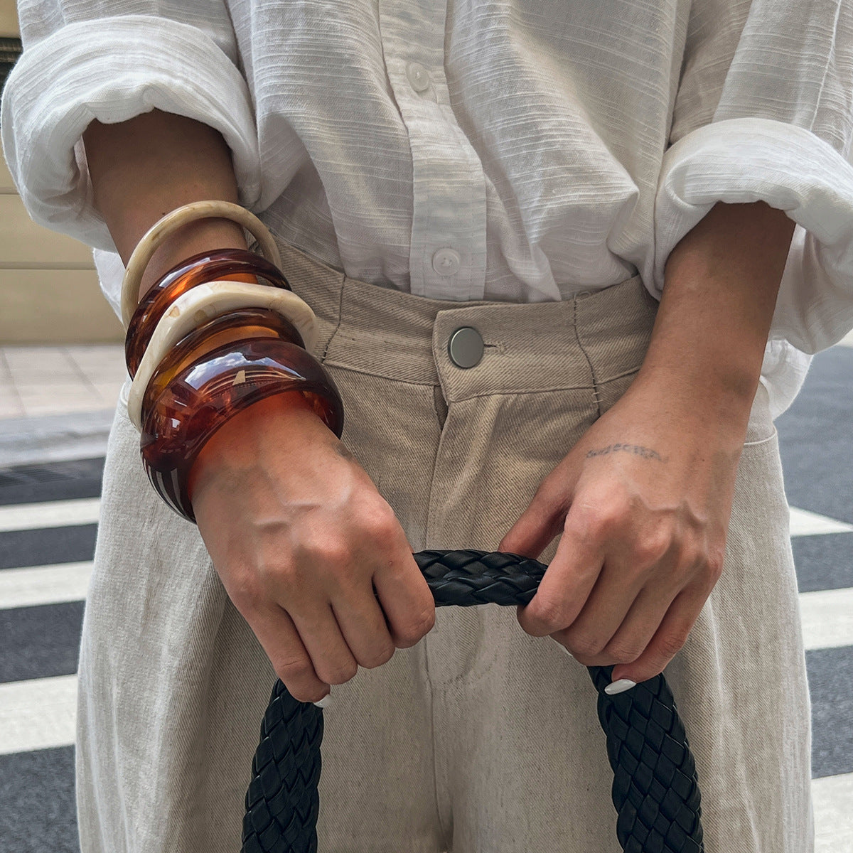 Irregular Geometric Ombre Acrylic Wide Bracelet Stylish Resin Thin Bangle