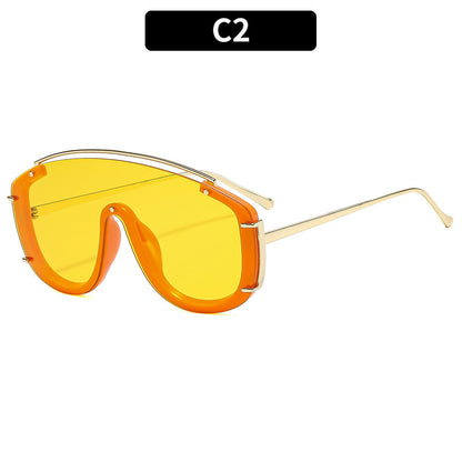 Trendy Oversized UV400 Sunglasses for Unisex Fashion