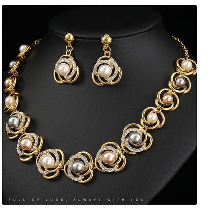 Fashion Pearl Necklace Set for Brides Elegant Accessories