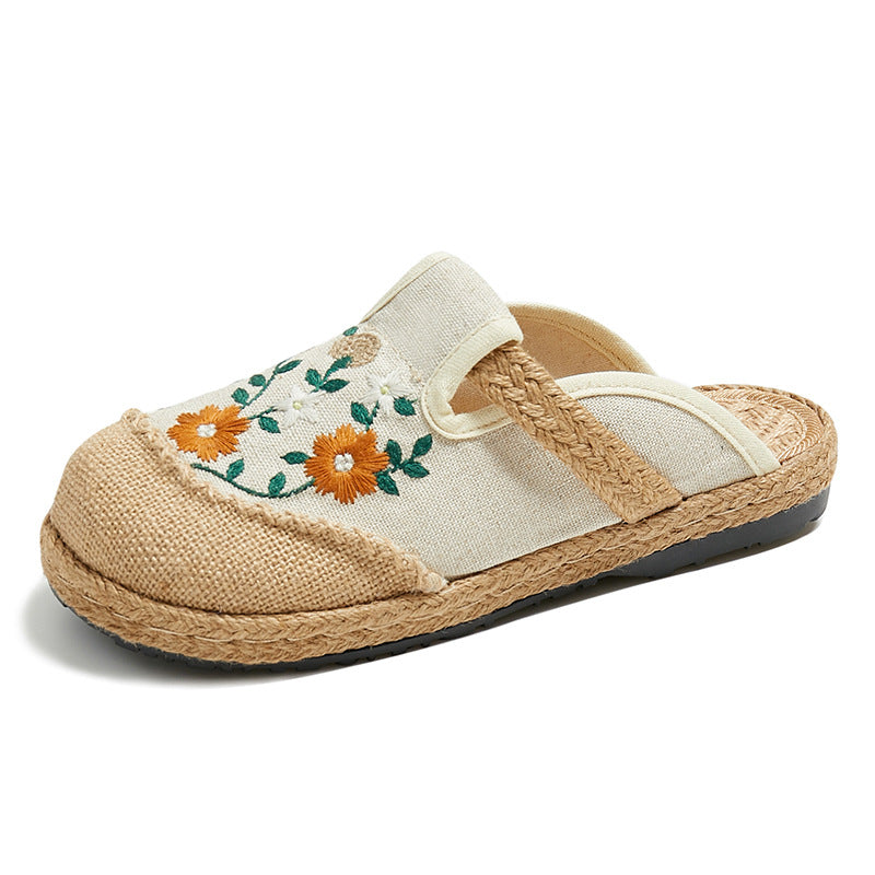 New Ethnic Style Embroidered Shoes Flat Low-Cut Ladies Cloth Shoes Embroidered Elegant Shoes