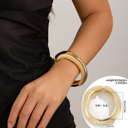 Metallic Drop Huggable Bracelet Trendy Fashion Spring Bracelet