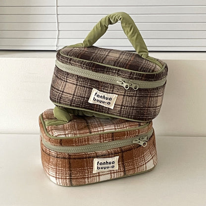 Trendy Large Capacity Travel Portable Makeup Bag