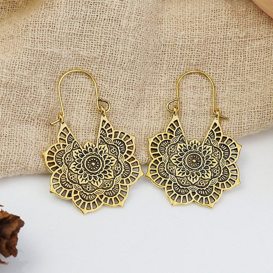 Vintage Geometric Leaf Earrings Set for Women