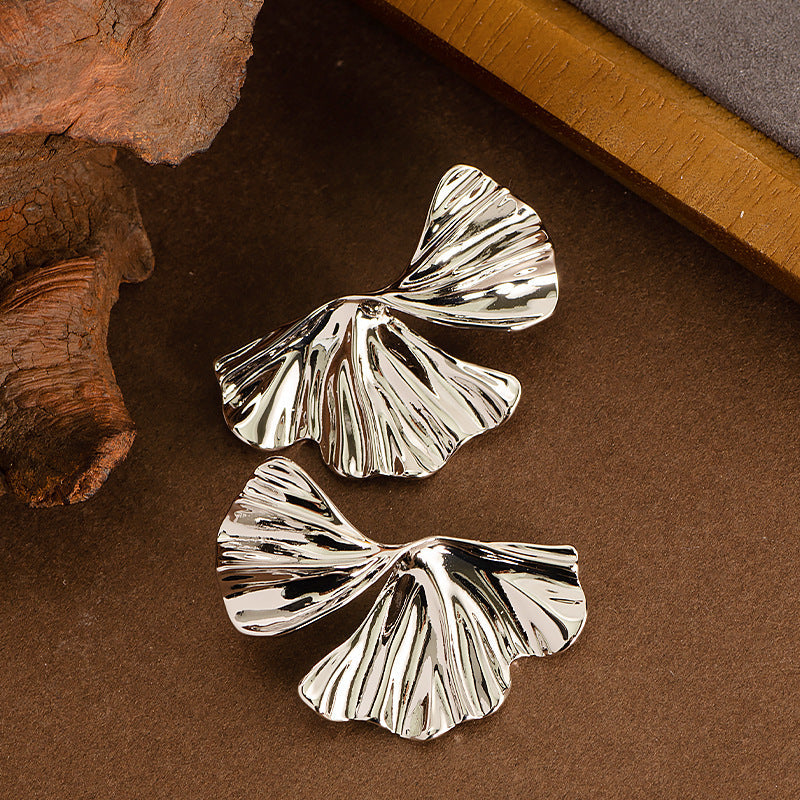 Stylish Ginkgo Leaf Metal Earrings For Women