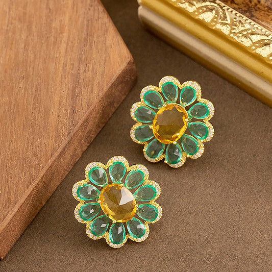 Daisy Flower Zircon Stud Earrings Exquisite Floral Design