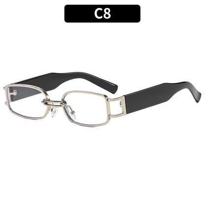Trendy Oval Frame Sunglasses with Metal Accents