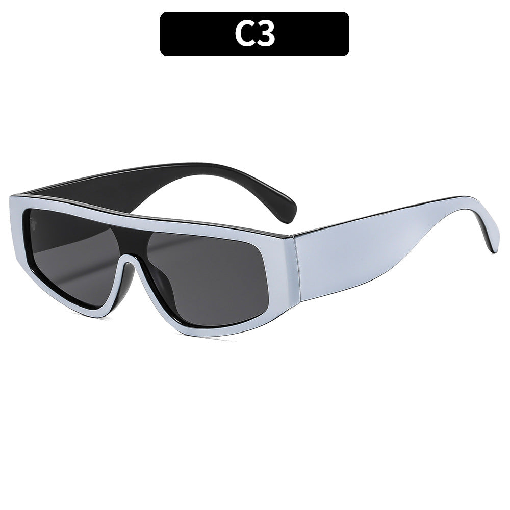 Stylish Oversized Retro Sunglasses with UV Protection
