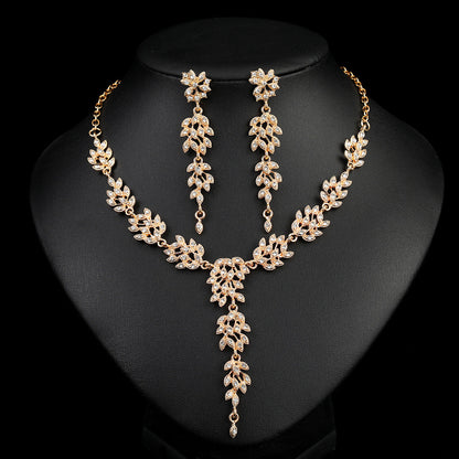 Elegant Bridal Necklace Set with High-Quality Crystal and Diamonds